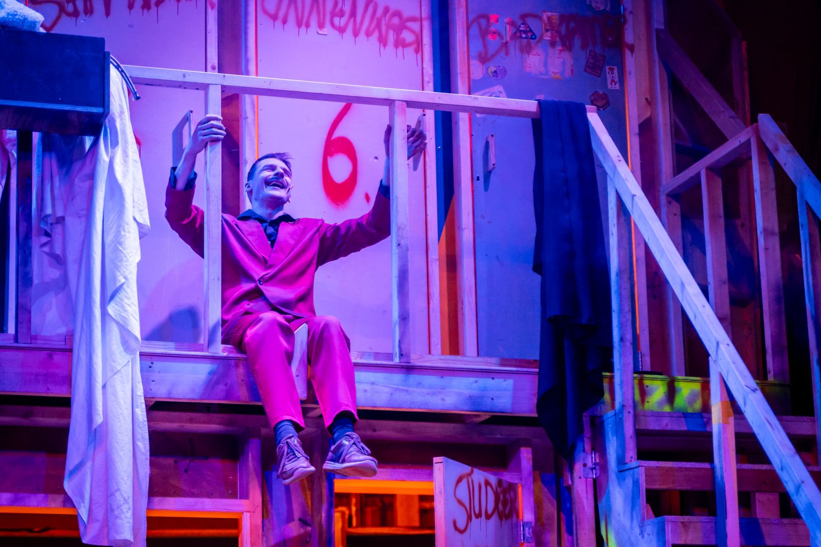 Hé-Cabaret & Theatergroep