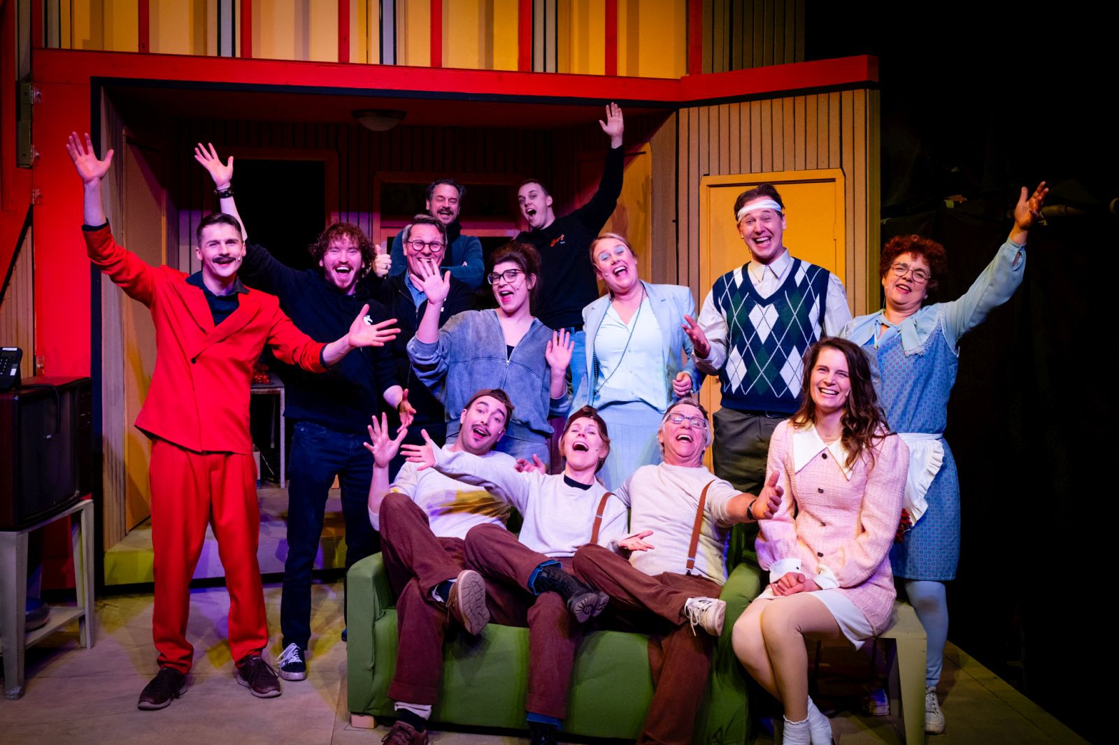Hé-Cabaret & Theatergroep
